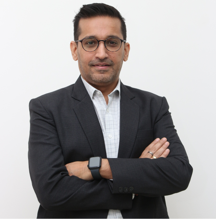 Portrait of Manoj Makad